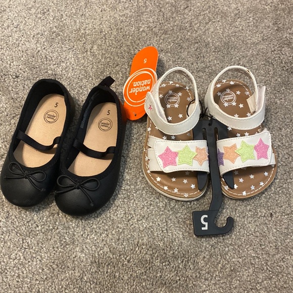 Set of 2 girl sandals - Picture 1 of 5